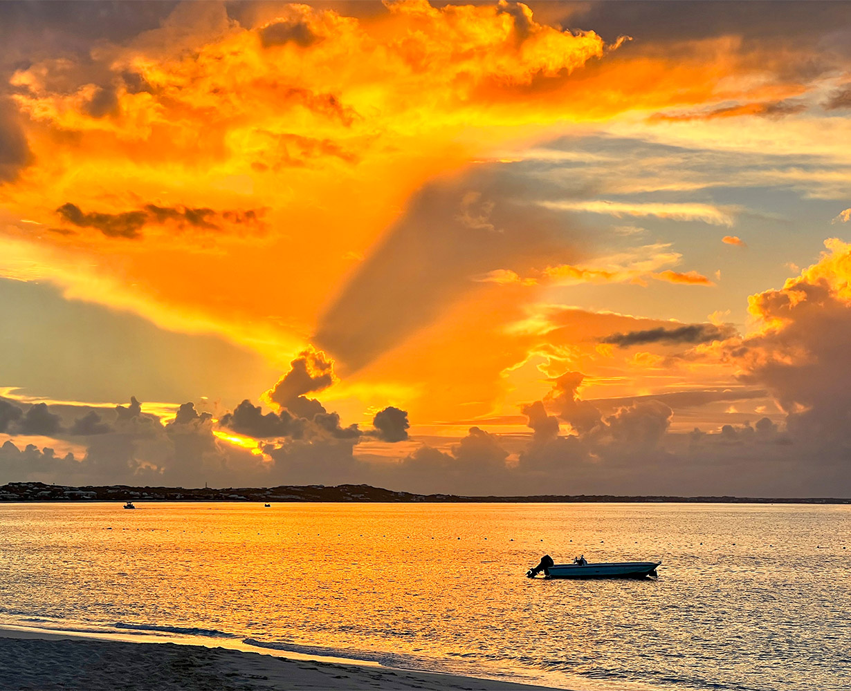 The Tides Grace Bay - Grace Bay Beach